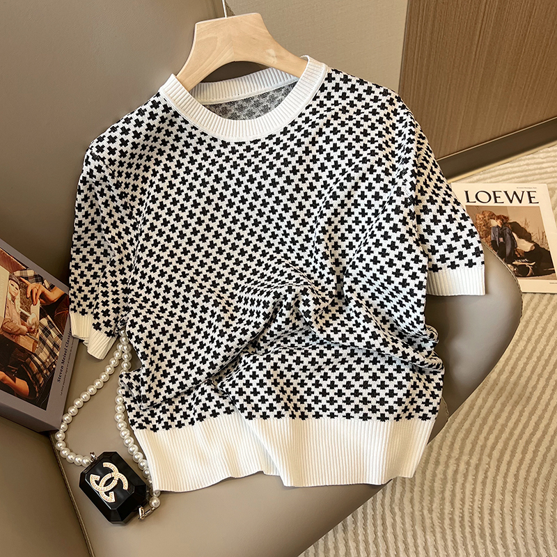 Stylish Plaid Knitted Sweater  - đánh giá và giá Summer Clothing Yarn