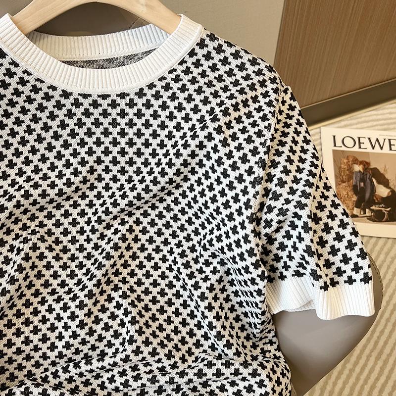 Stylish Plaid Knitted Sweater  - đánh giá và giá Summer Clothing Yarn